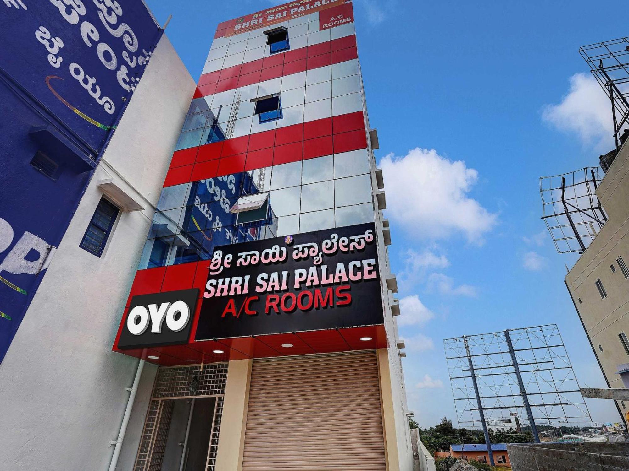 Oyo Flagship Shri Sai Palace Kumbalgod Exterior foto